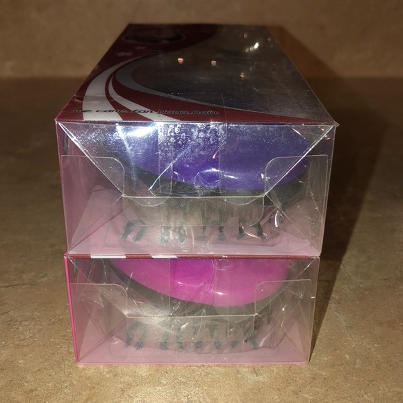 🛑SOLD🛑 2 NWT - Wet/Dry Detangling Brushes - Picture 5 of 7